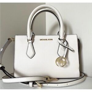 New Michael Kors Sheila Small Satchel Vegan Leather Light Cream